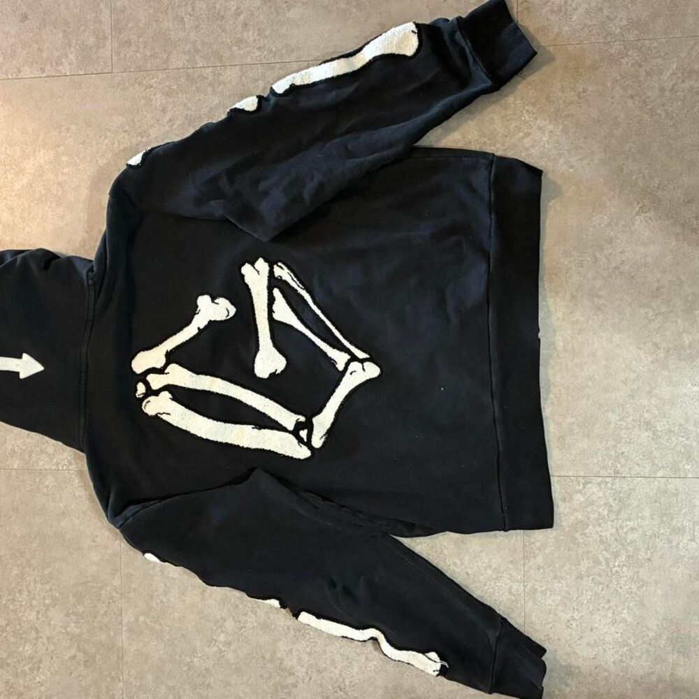 Unbranded Men's Black Hoodie - Picture 4 of 4